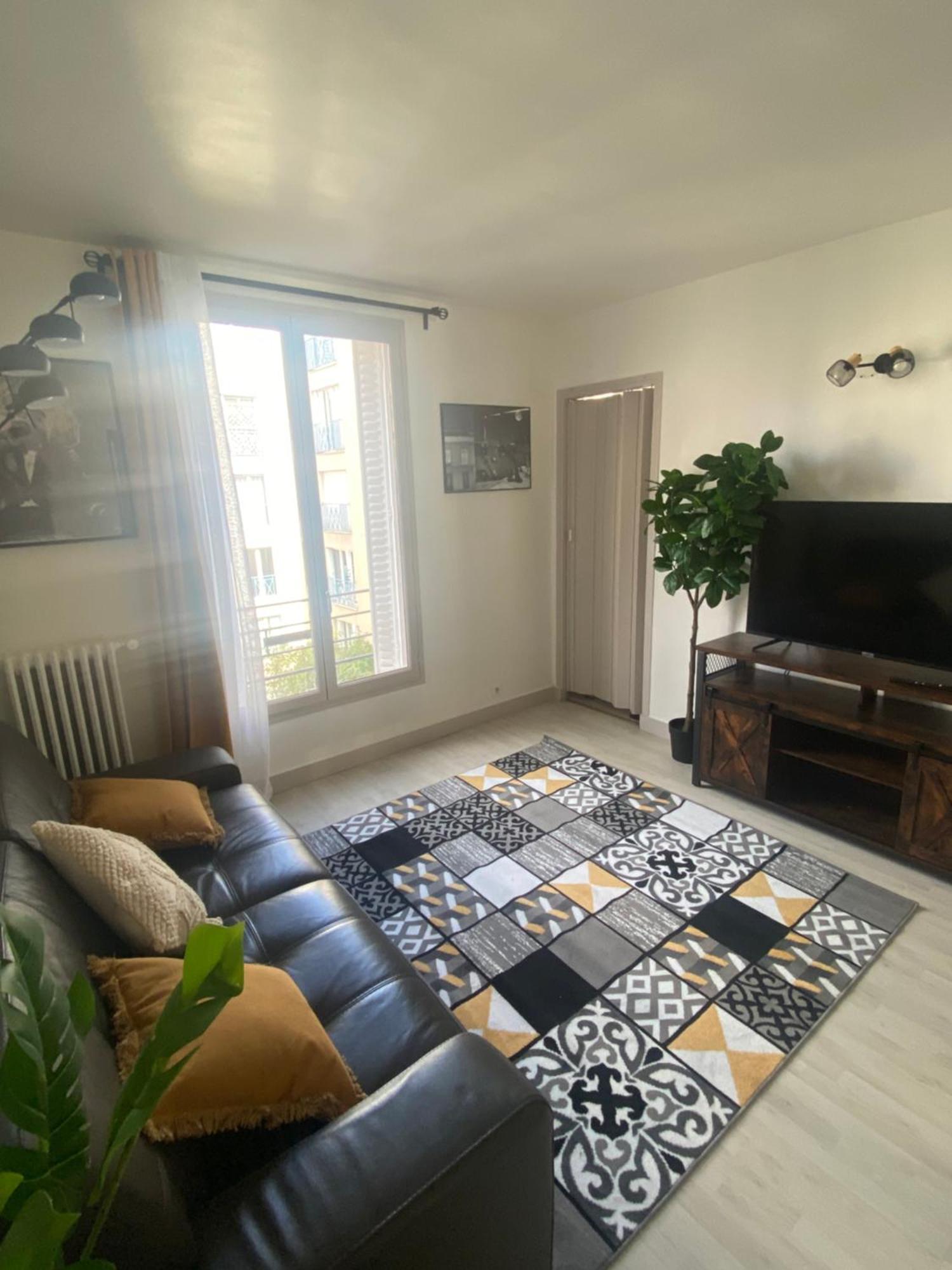 Emplacement Exceptionnel Et Rare Paris Suresnes Longchamp Exterior photo